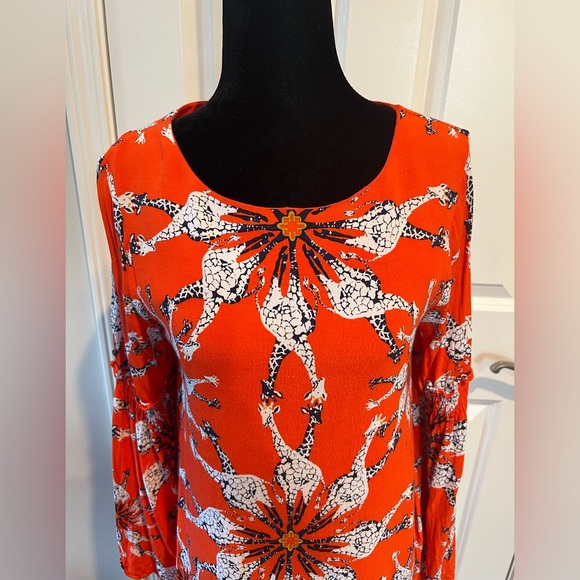 Crown & Ivy Vibrant Orange Giraffe/Floral Dress - Size 6 - Picture 3 of 5